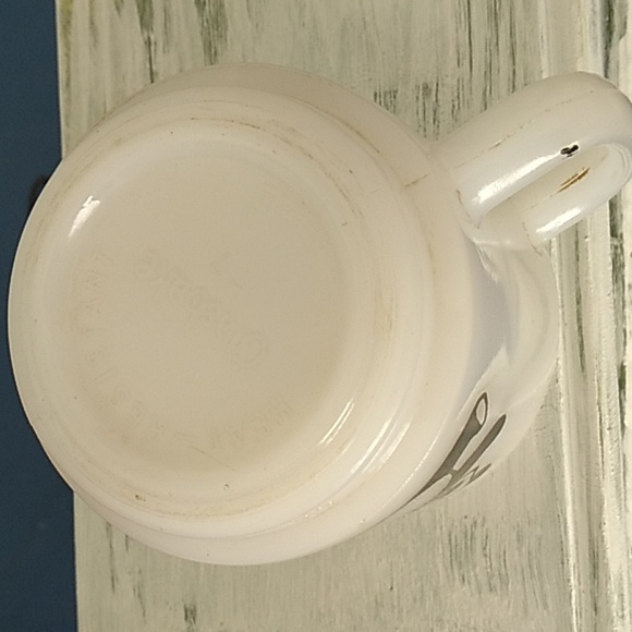 Vintage Glasbake Panda milkglass mug - Picture 7 of 10